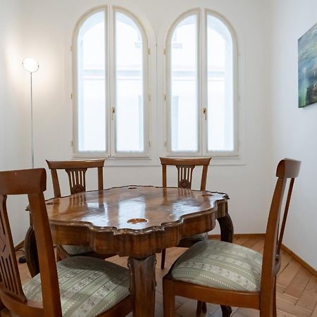 Ve.N.I.Ce. Cera Ai Leoncini Apartment Venesia Bagian luar foto