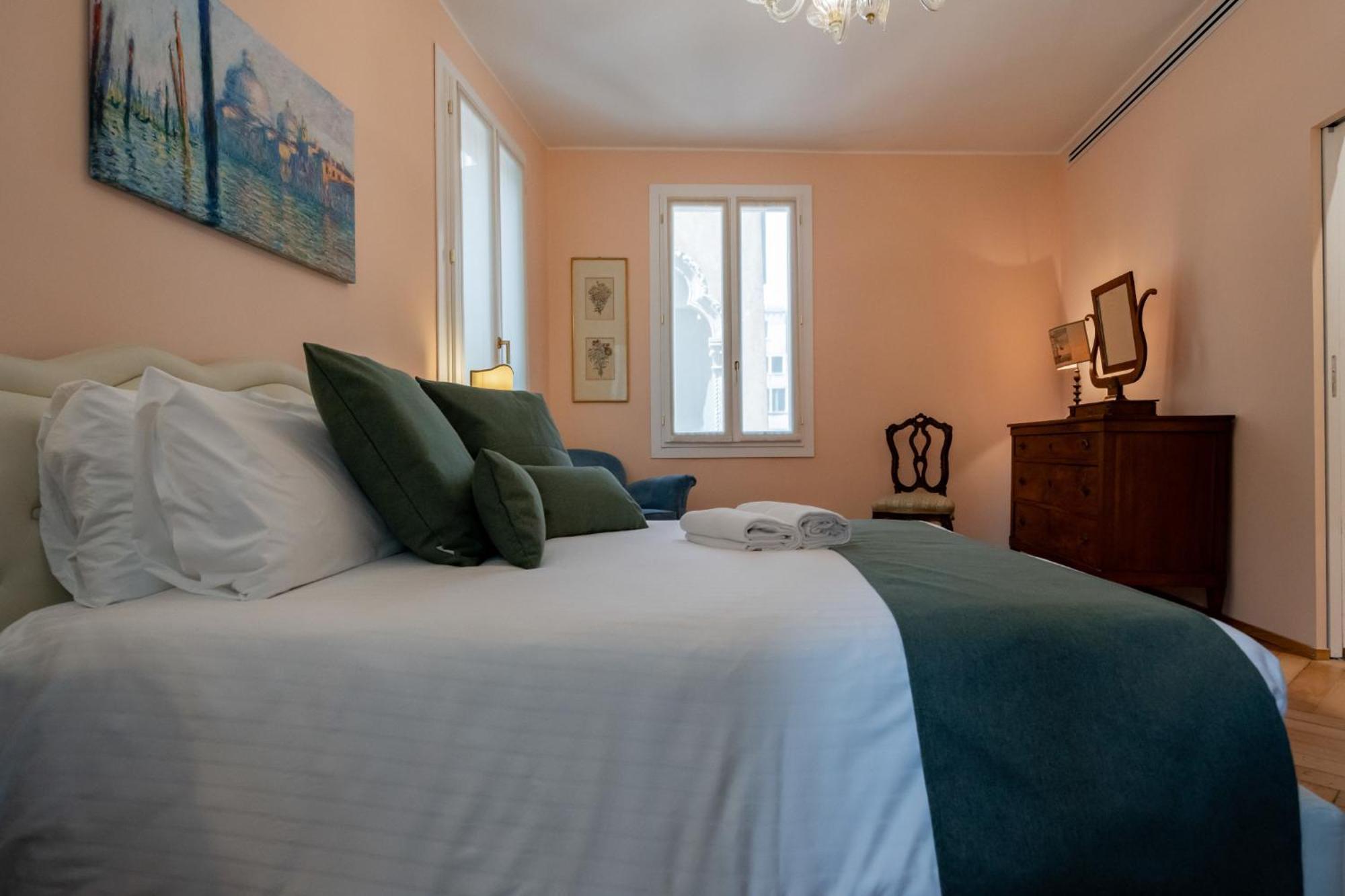 Ve.N.I.Ce. Cera Ai Leoncini Apartment Venesia Bagian luar foto