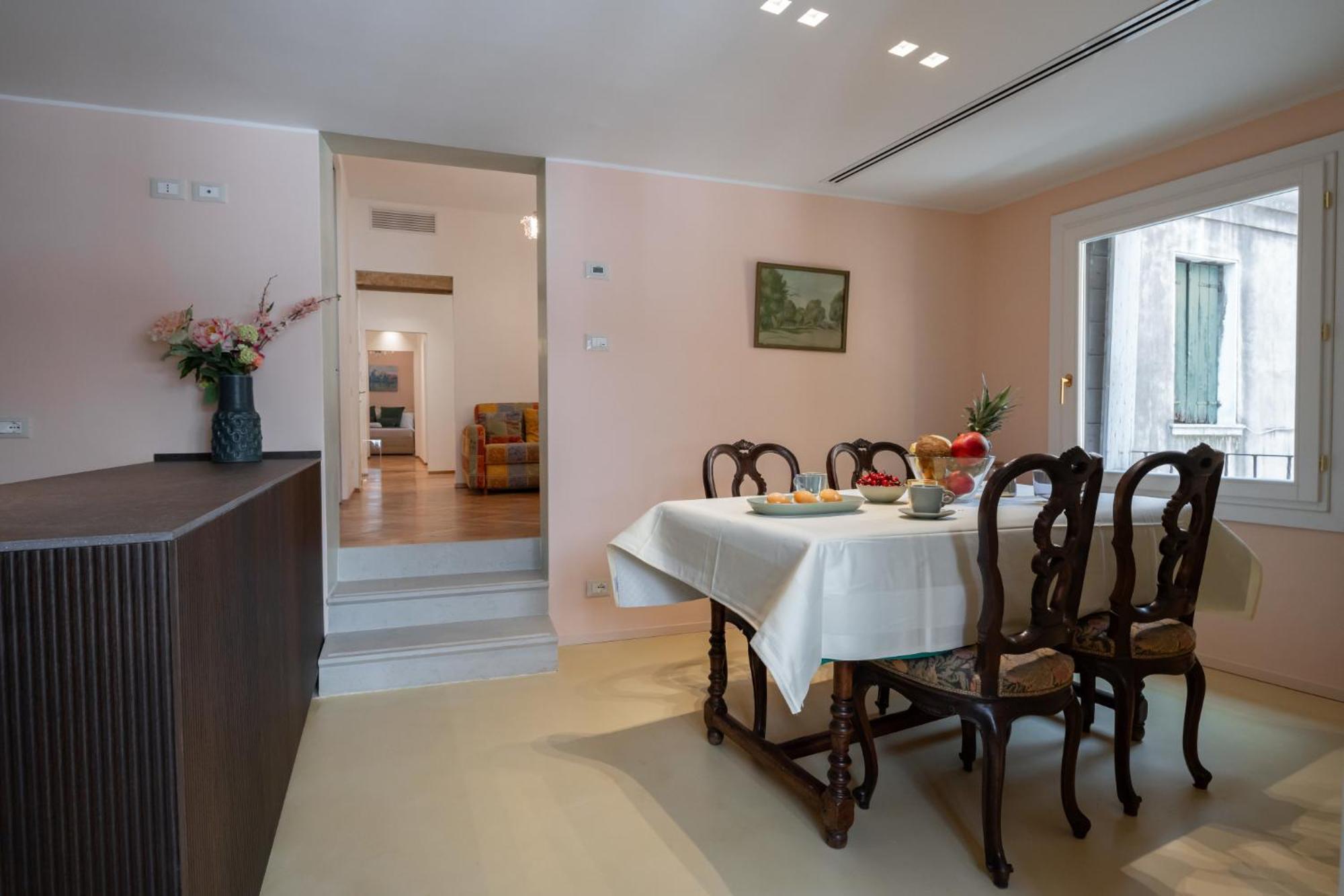 Ve.N.I.Ce. Cera Ai Leoncini Apartment Venesia Bagian luar foto